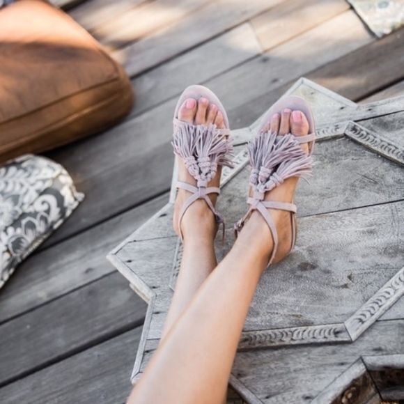 New Marc Fisher Crystal‎ Tassel Flat Sandal… - Picture 1 of 7